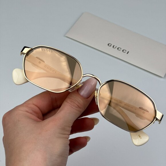 Gucci GG1593S 002 BRAND NEW Sunglasses Gold Ivory Pink  Geometric Unisex - Picture 1 of 12